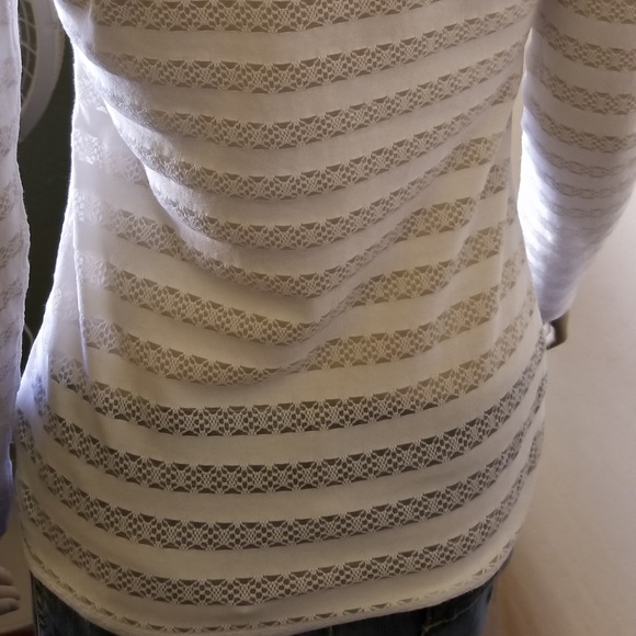 Express Long Sleeves White Top - Picture 5 of 7